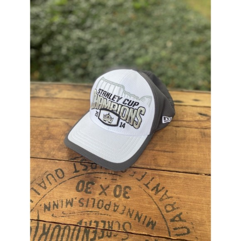 Los Angelas Kings Hat Cap Mens Fitted 2014 Stanley Cup Champions One Size‎ Fits